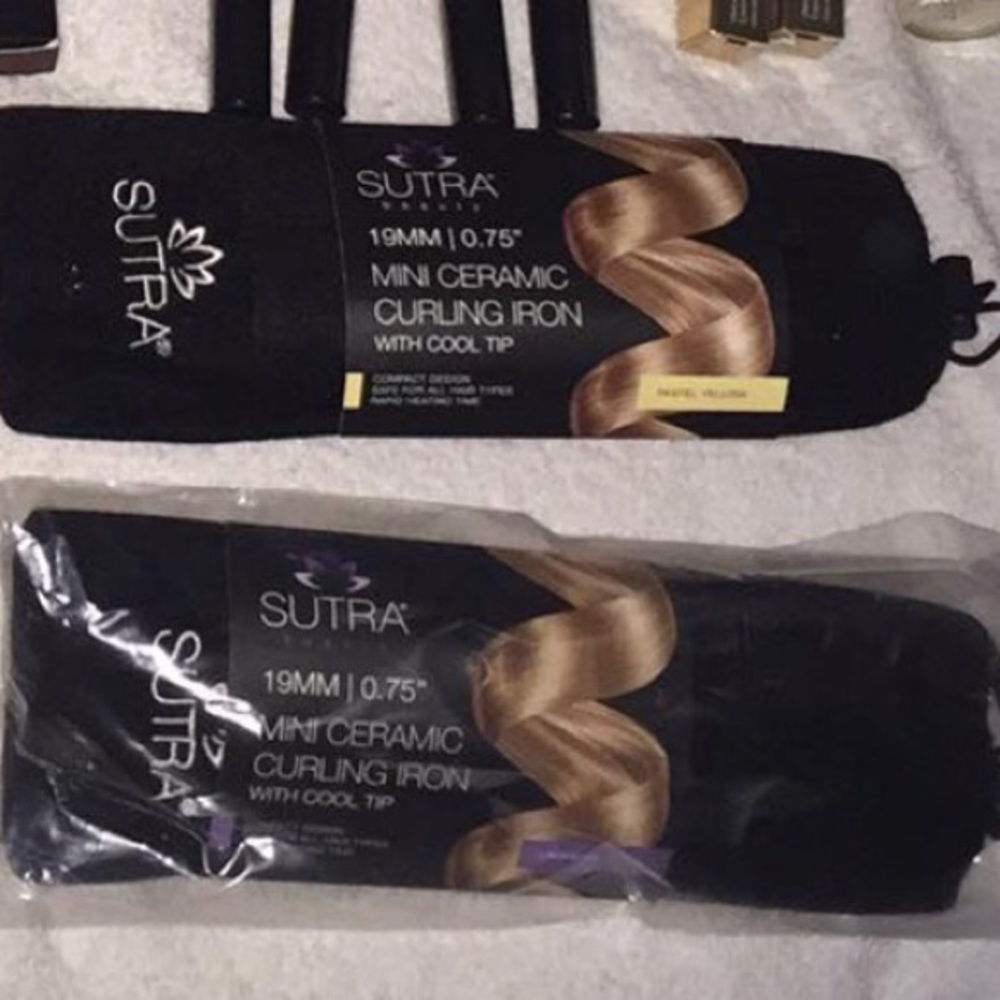 Sutra curling wands ( 2 available )